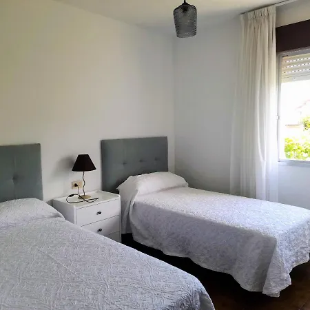 Casa Con Jardin A 200 Metros Playa De Areas En
